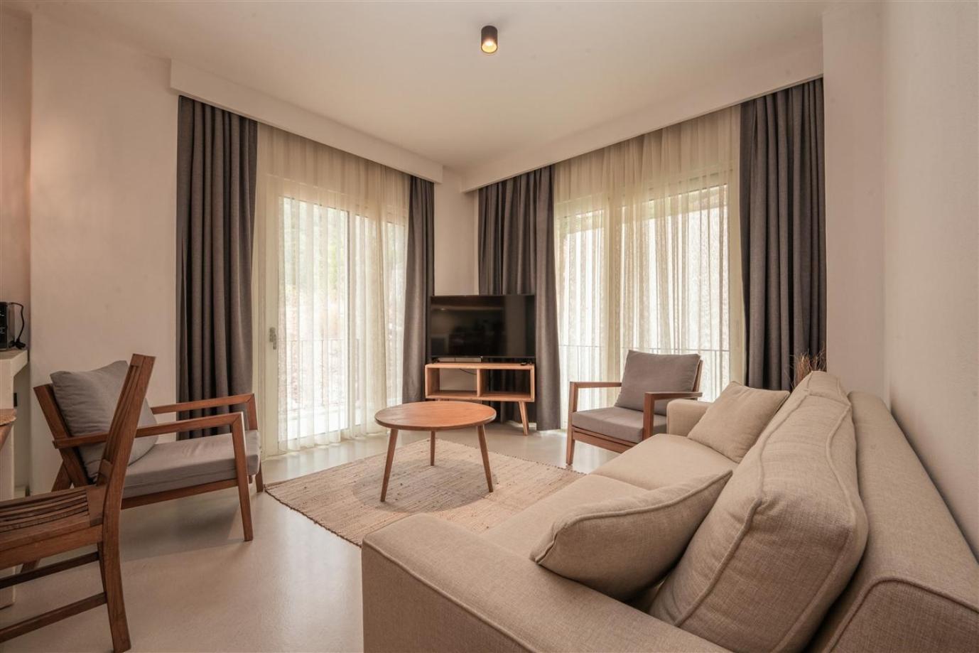 Gizz Suites City Фетие Екстериор снимка